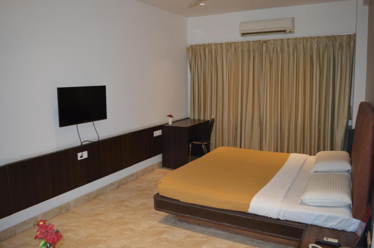 Hotel Prince Residency Bhuj Exterior foto